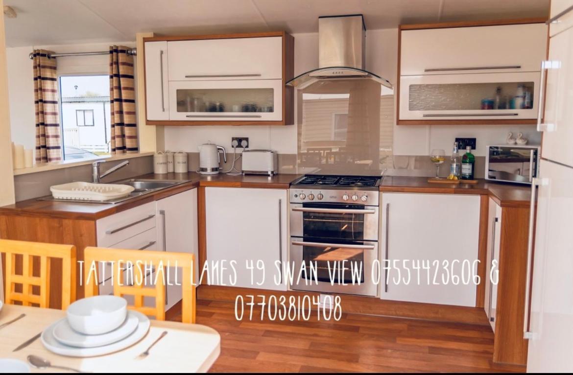 טאטרשאל Swan View Retreats # Hottub # Egg Chair # Bbq & Bikes Included 8 Berth מראה חיצוני תמונה