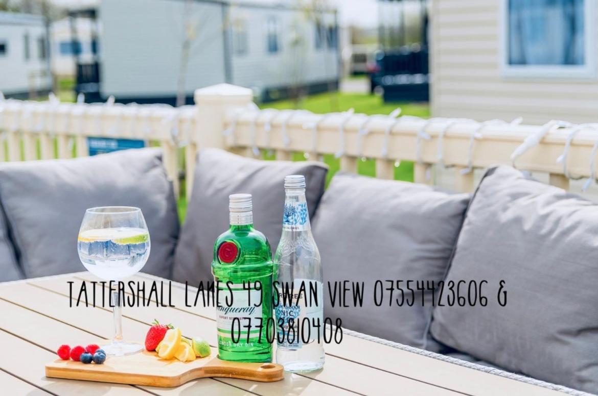 טאטרשאל Swan View Retreats # Hottub # Egg Chair # Bbq & Bikes Included 8 Berth מראה חיצוני תמונה
