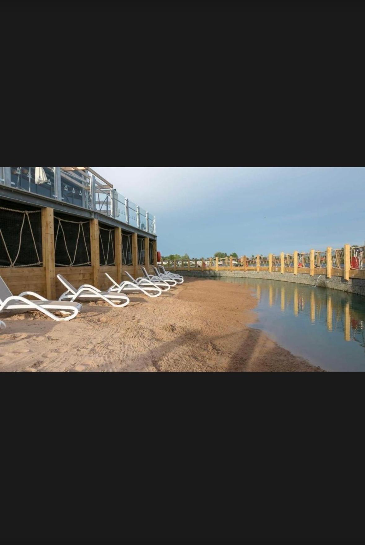 טאטרשאל Swan View Retreats # Hottub # Egg Chair # Bbq & Bikes Included 8 Berth מראה חיצוני תמונה